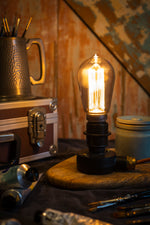 Load image into Gallery viewer, Industrial lamp vintage
